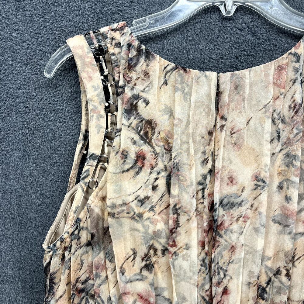 Haute Hippie Runway Silk Top Womens 10 Floral Ring Trim Asymmetric Hem Blouse - Picture 16 of 16